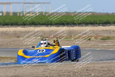 media/Apr-30-2022-CalClub SCCA (Sat) [[98b58ad398]]/Group 6/Race (Outside Grapevine)/